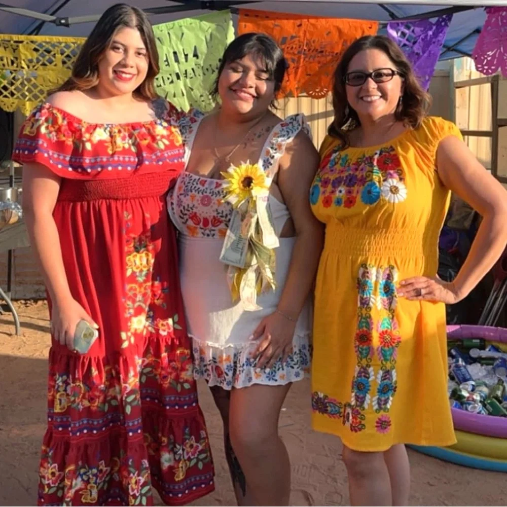 Yellow Mexican theme embroidered flowers Off-Shoulder Puff Sleeve Sundress sz xl - Picture 5 of 11